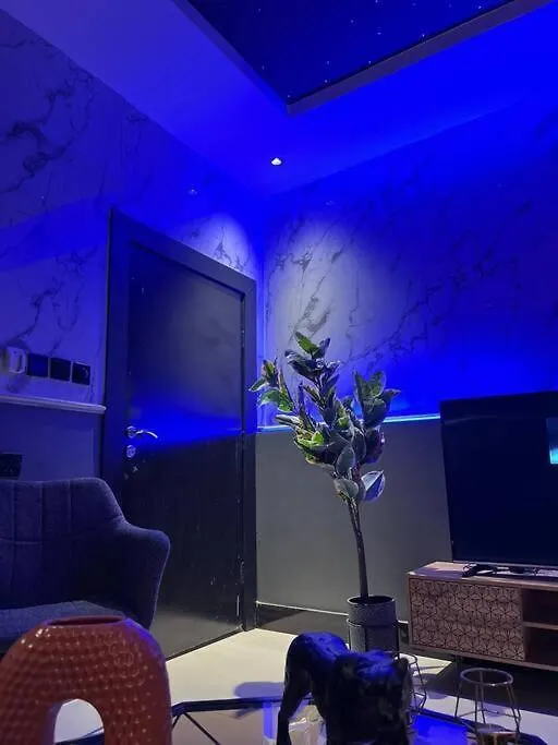 Apartamento غرفة وصالة الدرعية مودرن Riad 0*,