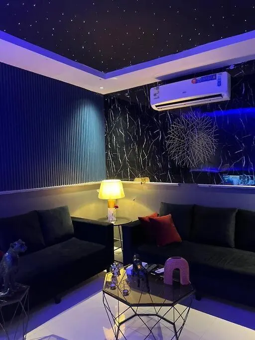 Apartamento غرفة وصالة الدرعية مودرن Riad 0*,  Arabia Saudí